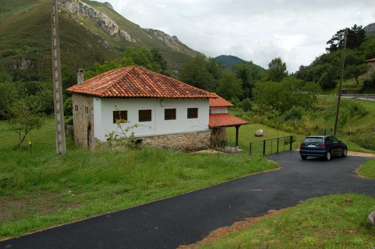הוילה El Llano Casa Del Sella מראה חיצוני תמונה