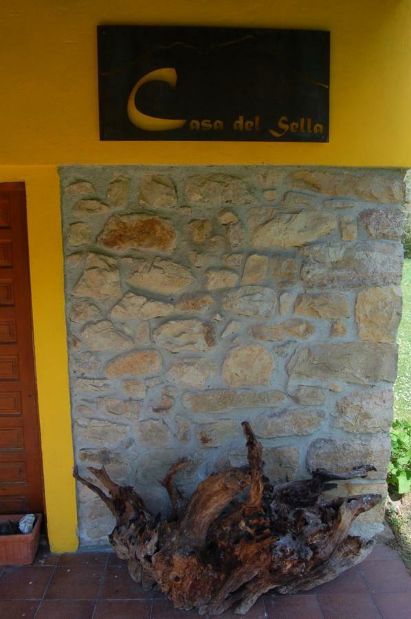 הוילה El Llano Casa Del Sella מראה חיצוני תמונה